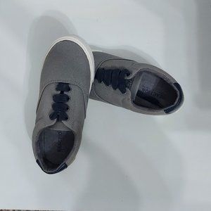 Brand New Kenneth Cole Reaction Louie Sneak Dark Grey/Navy